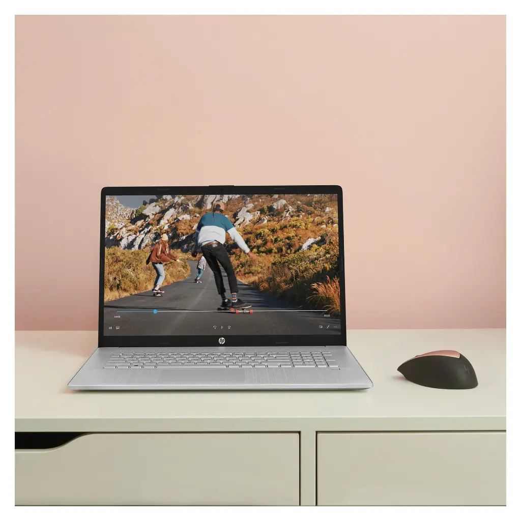 HP, 1334U, 17 - On Desk.webp